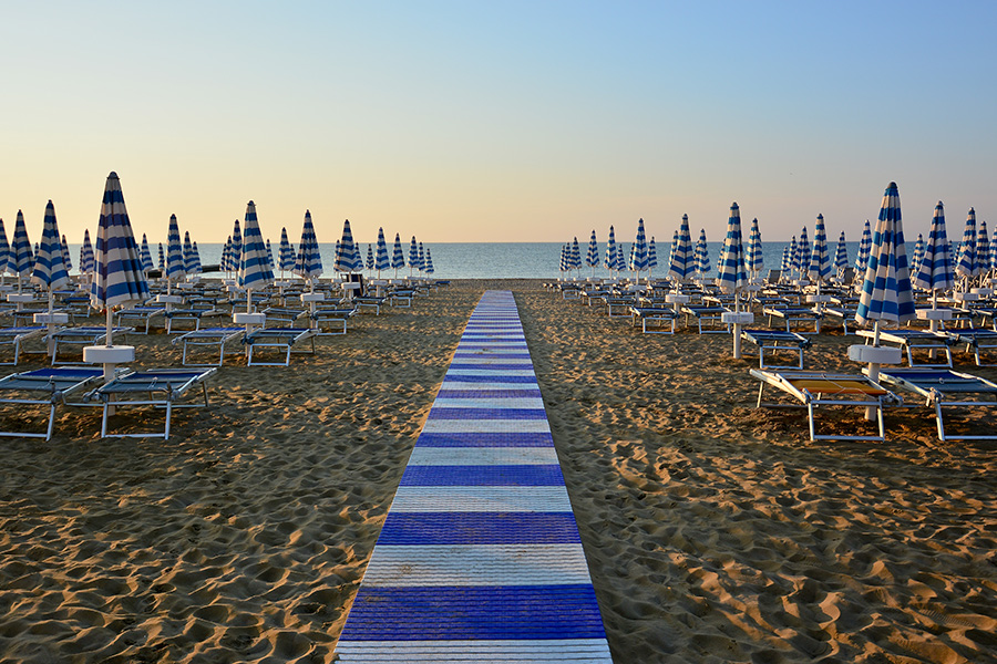 Bibione e Rimini spiagge smoke free