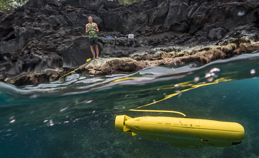 Drone subacqueo: uno dei gadget per i viaggiatiori geek
